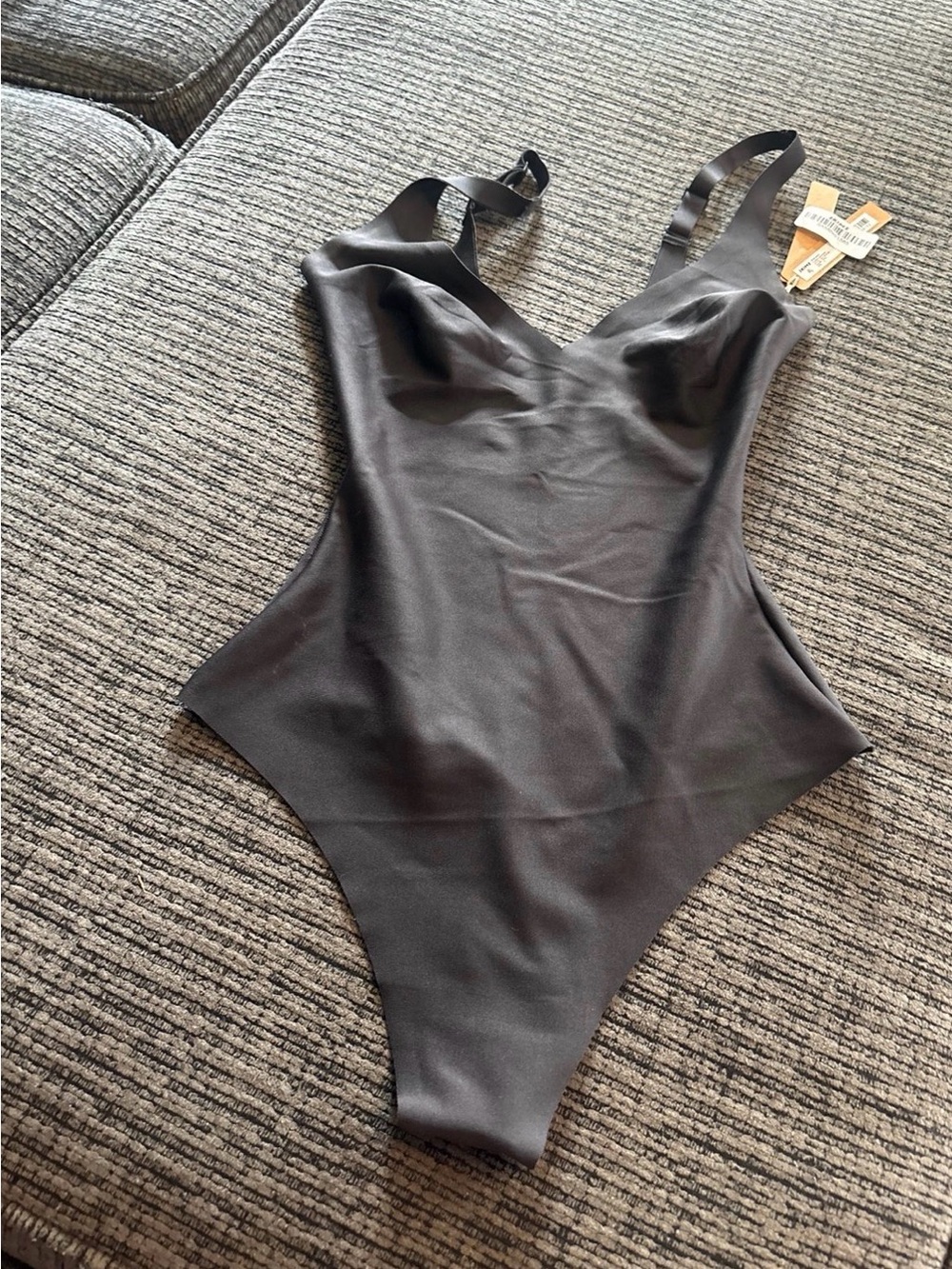 Skims plunge bodysuit NWT color onyx